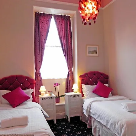 Estoril Bed and breakfast 4*