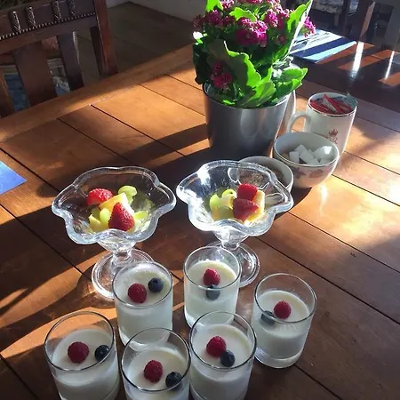 Estoril Alojamento de Acomodação e Pequeno-almoço 4*