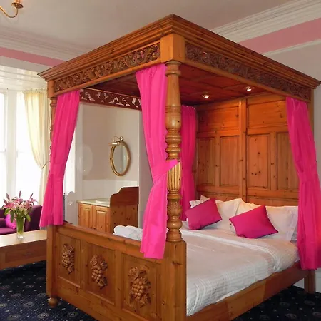 Estoril Bed and breakfast 4*